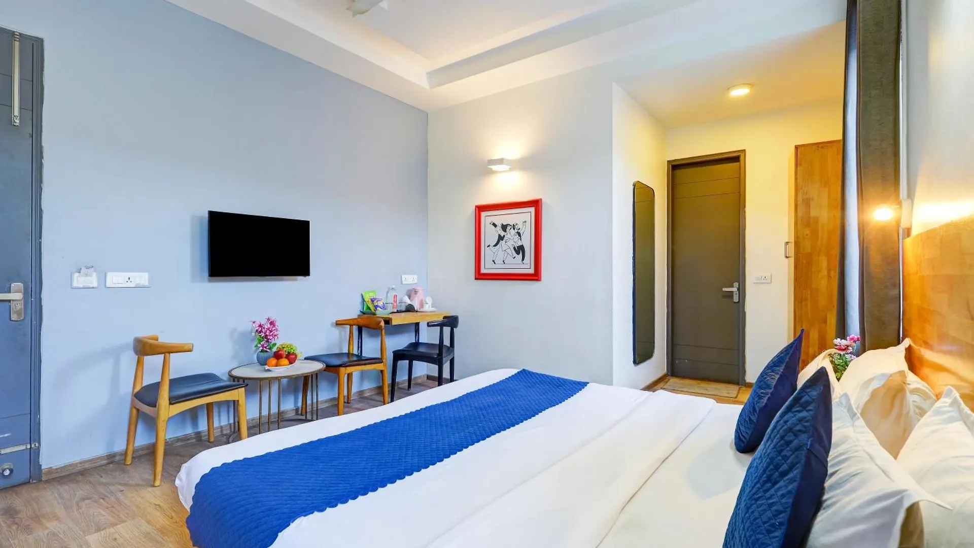 Hotel Wedlock Premium Huda City Γκουργκάον